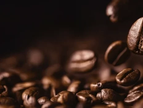 brown-roasted-coffee-beans-closeup-600nw-1925210999