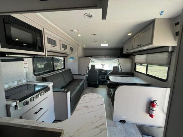 New 2023 Coachmen RV Freelander 30BH - Image 19